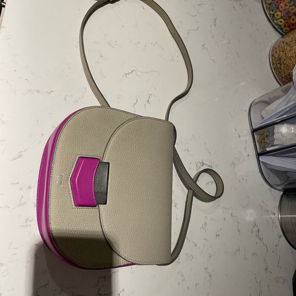 Authentic Celine Small trotteur crossbody bag - Picture 2 of 16